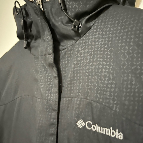 Columbia Jacket - Picture 5 of 9